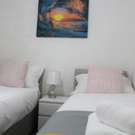 Clover Apartments Hadleigh  Экстерьер фото