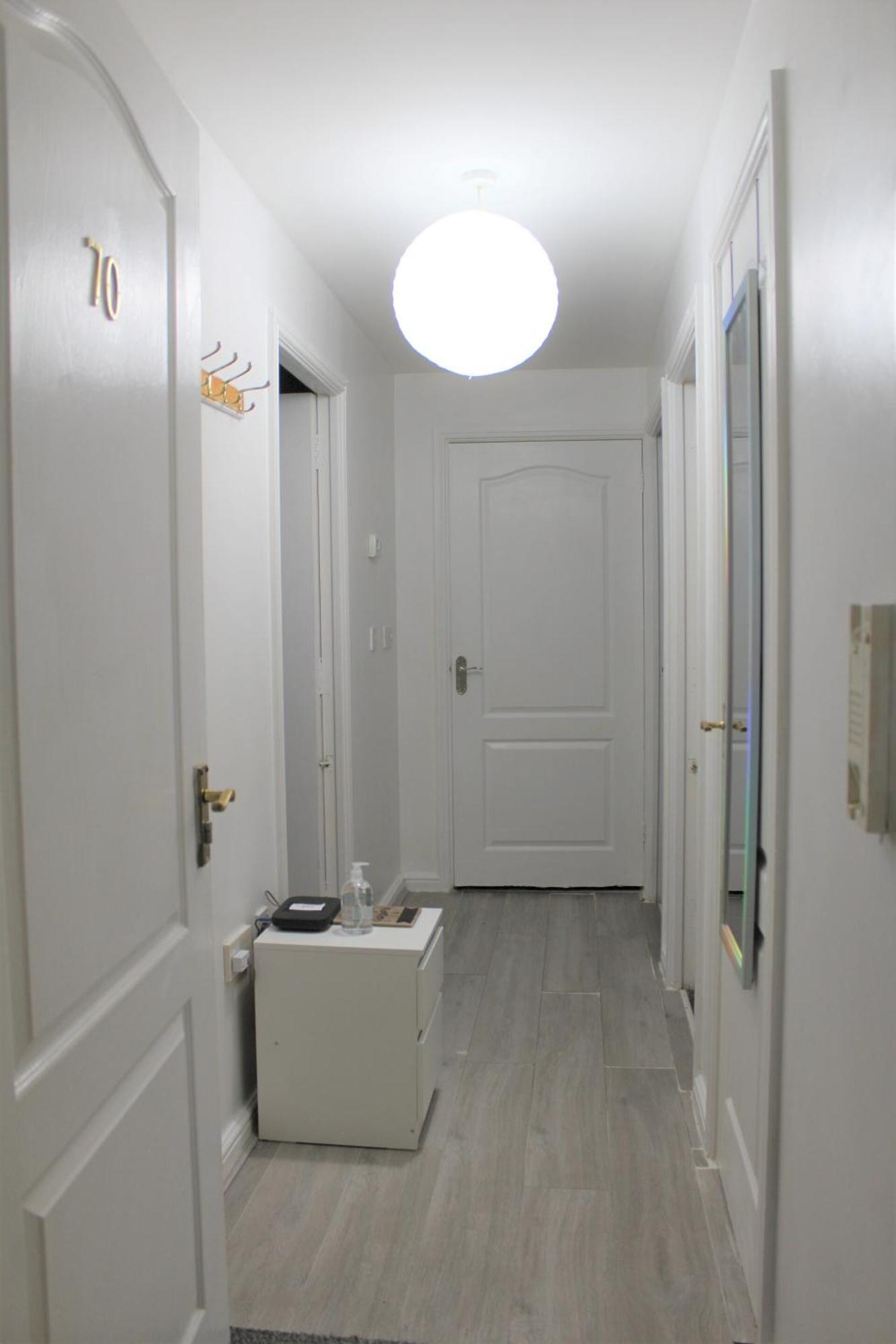 Clover Apartments Hadleigh  Экстерьер фото